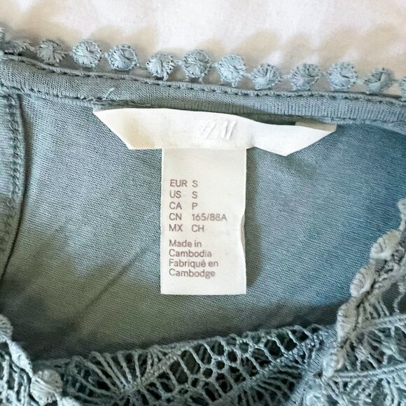 Blue Tank Top with Lace Detailing from H&M - Picture 4 of 4